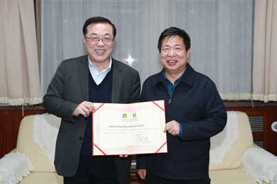 “学术能力与学术标准”专题报告会在我校举行