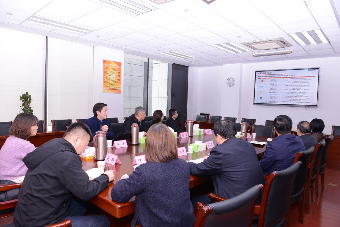 校领导带队赴无锡市卫健委交流座谈