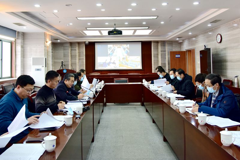 学校召开第十届学位评定委员会第五次会议