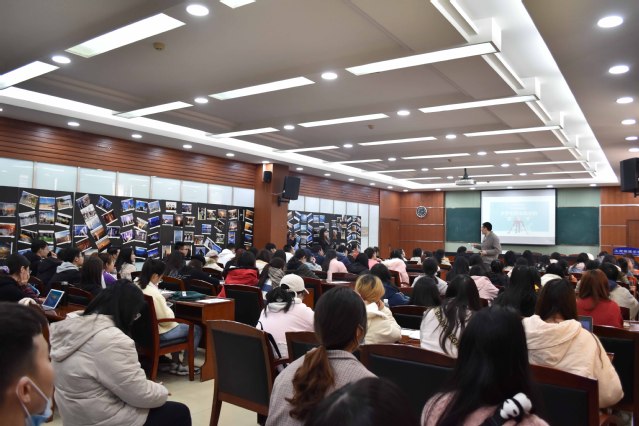 刘钊校友为工商学子讲解大学生择业就业的三种视角