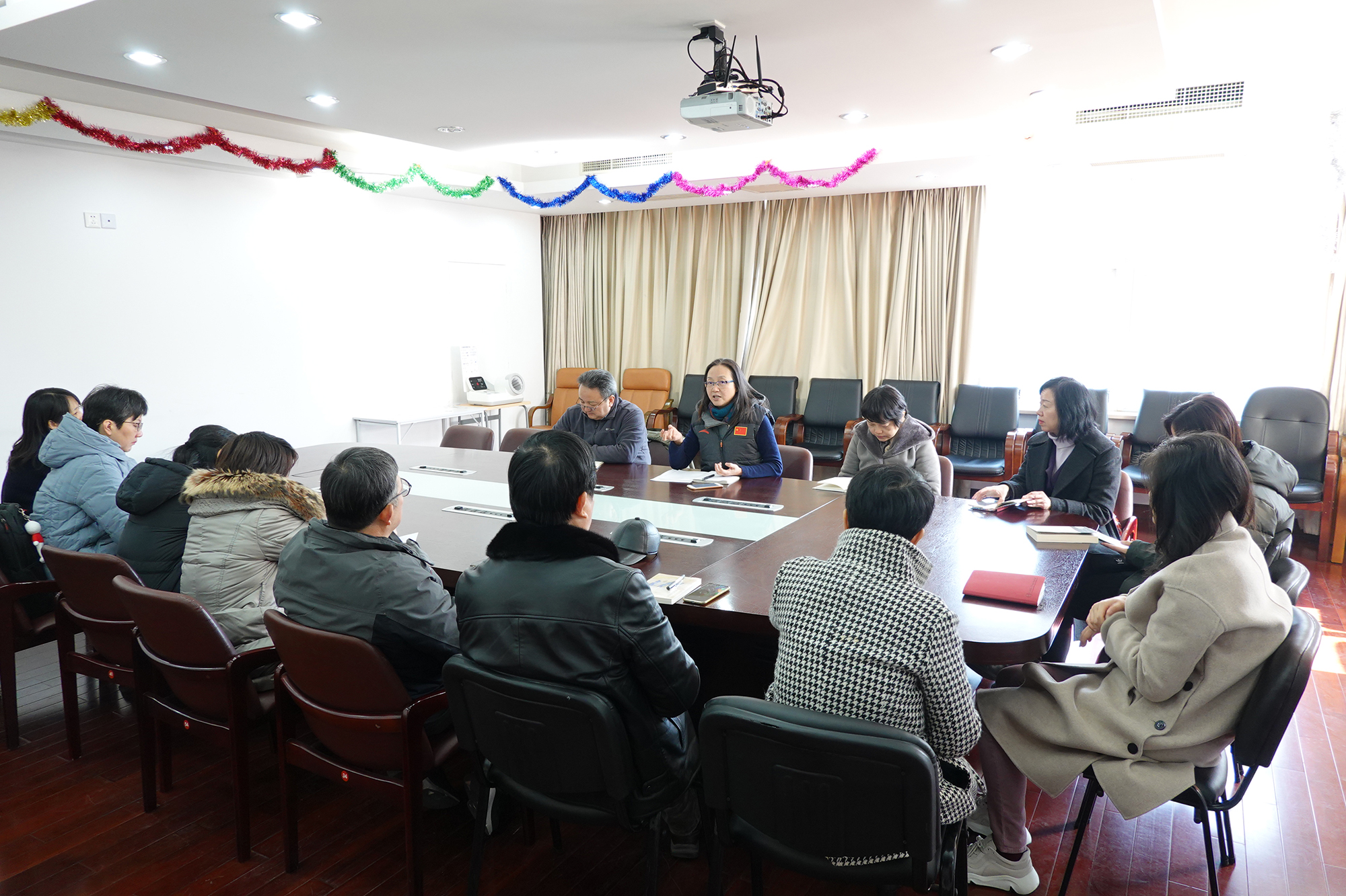 华东师大工会召开主席沙龙工作会议