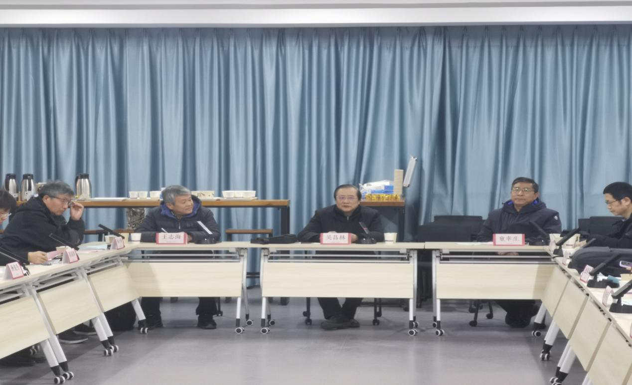 武汉地区本科高校工程实践创新教育研讨会在我校召开
