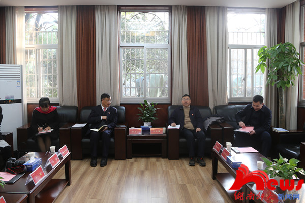 丽江师范高等专科学校校长毕天云一行来校访问