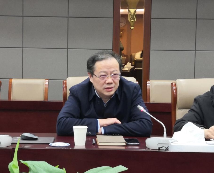 校党委书记朱庆葆讲授“四史”学习教育专题党课