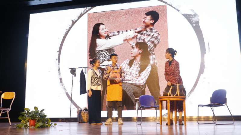 西北师大话剧社举办迎新贺岁专场展演