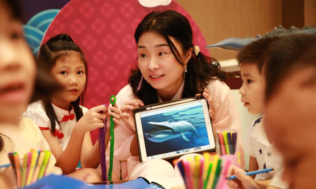 【特别策划】“小鹿萌妈”：用声音把孩子带进国学经典的奇妙世界
