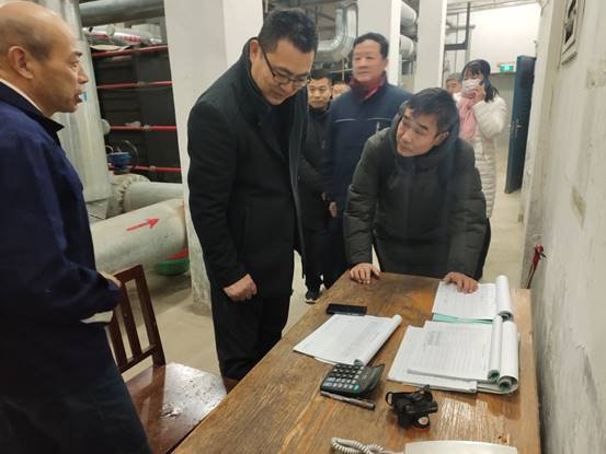 学校进行校园安全大检查