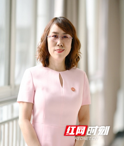 【喜迎党代会奋进新征程】（红网）名师风范丨曾艳钰：培养复合型人才激活团队创造力
