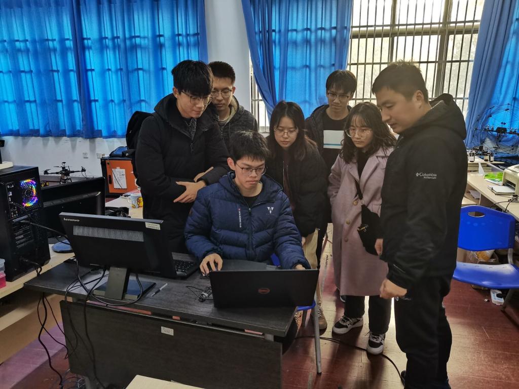 江南学子在2020中国机器人大赛暨RoboCup机器人世界杯中国赛中斩获一等奖
