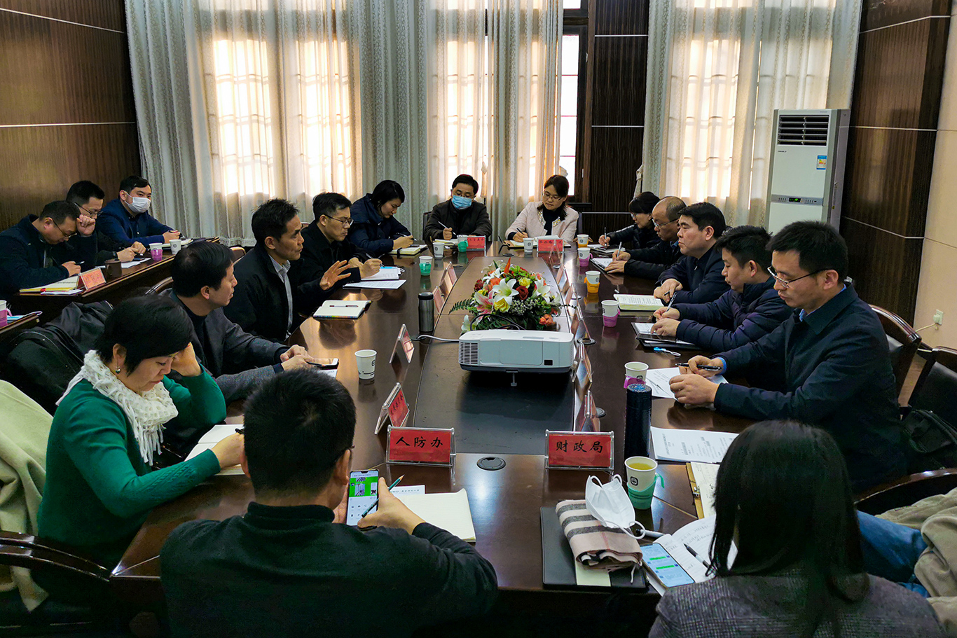 鼓楼区洪礼来区长一行来我校走访调研
