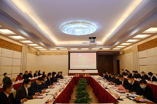 我校与温氏股份签署第四期全面合作协议