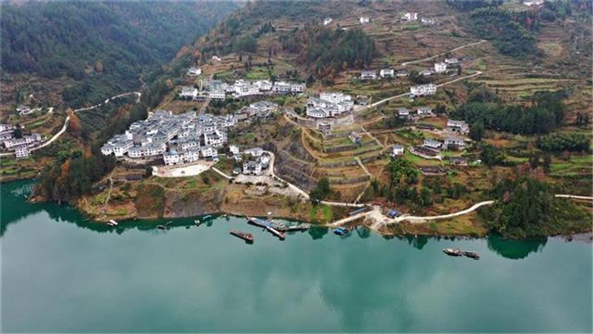 【湖北日报】贵州山区，有位央企驻村“甲书记”
