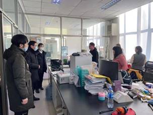 理学院开展2021年寒假留校学生新春慰问活动