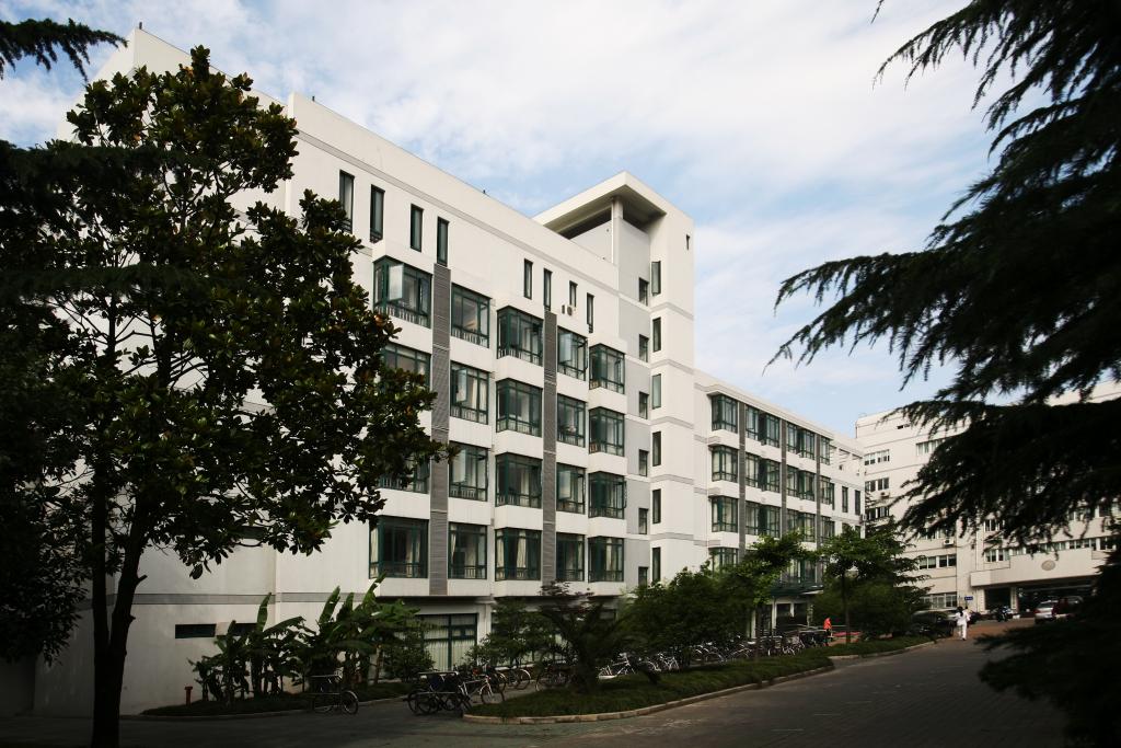 生态环境部来函感谢同济大学对水专项实施管理的大力支持，肯定徐祖信院士、戴晓虎教授的工作表现