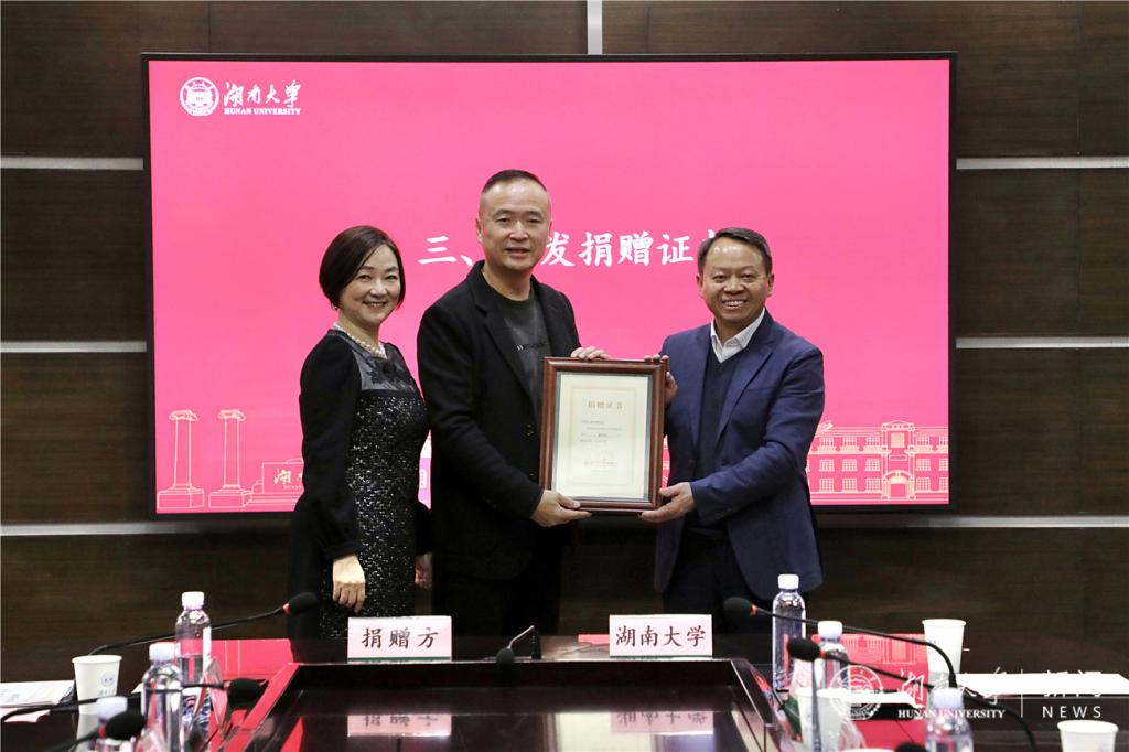 曾志锋：看见他们，成就他们