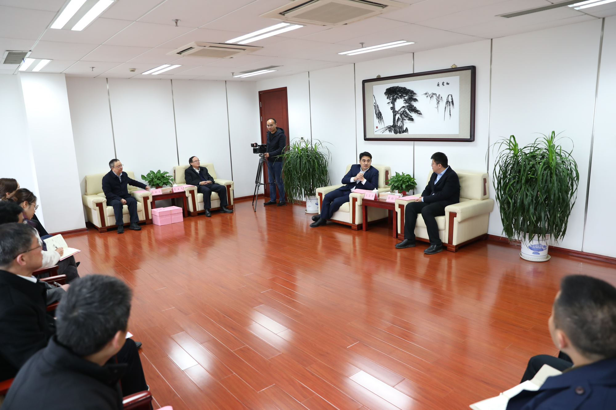 芜湖市与华东师大共商深化市校合作