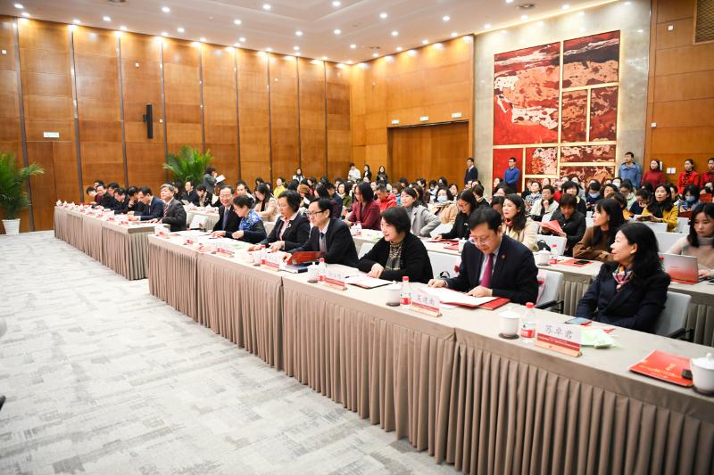 上海交大纪念“三八”国际妇女节暨先进表彰大会隆重举行