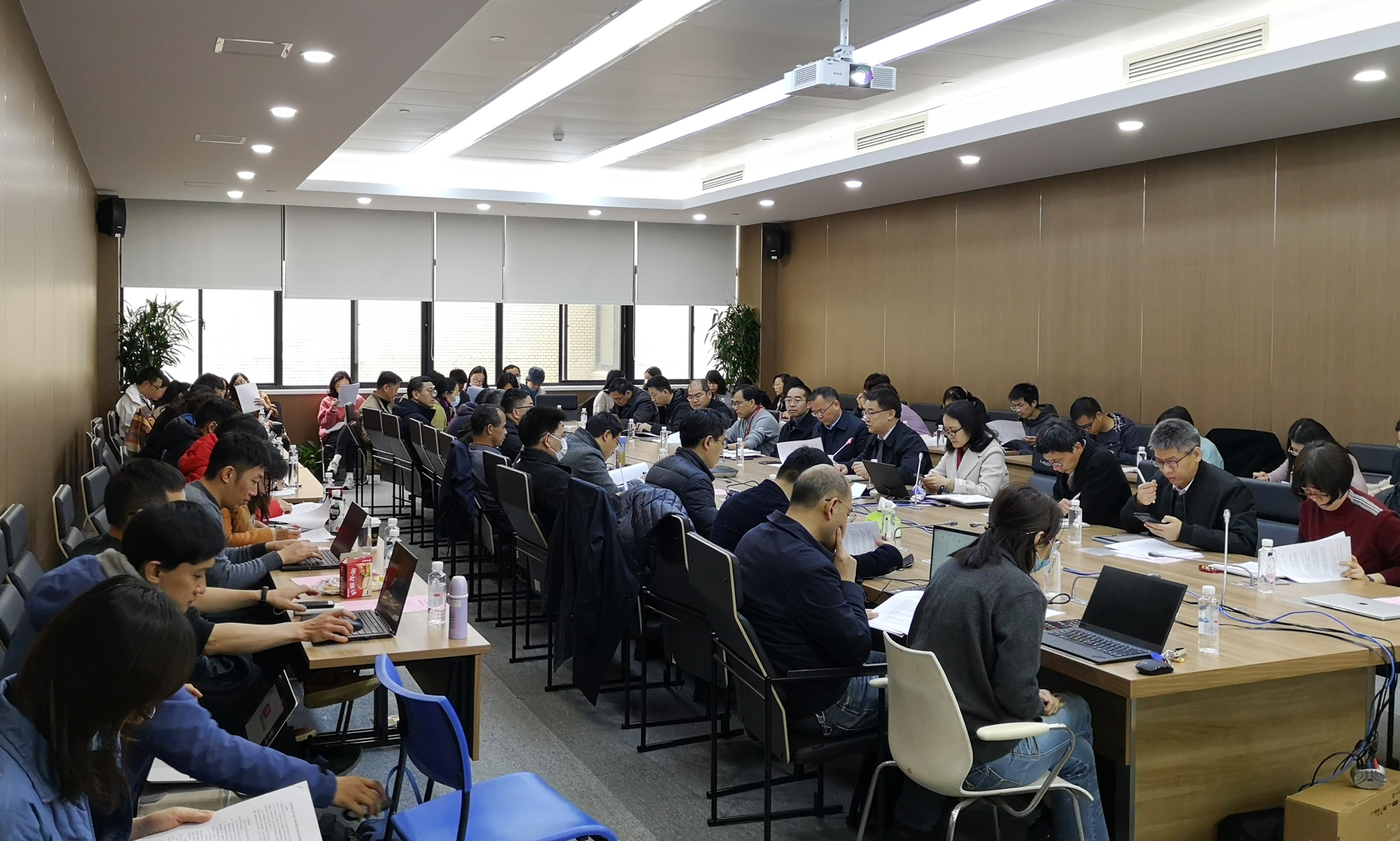 华东师大召开2021年硕士研究生招生复试工作会议