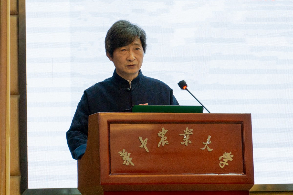 学校召开2020年度校领导班子和班子成员述职述廉述党建会议