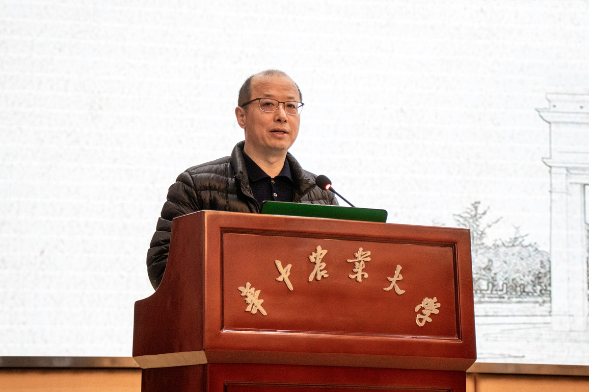 学校召开2020年度校领导班子和班子成员述职述廉述党建会议