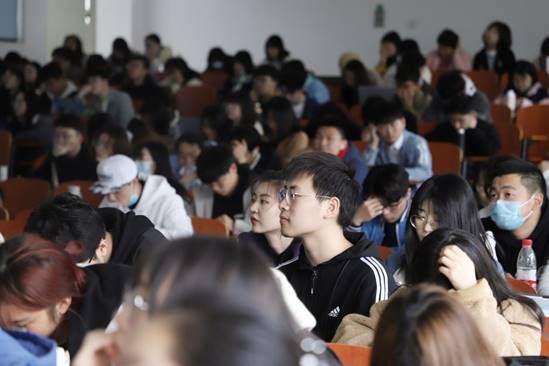 心理中心举办第一届主题心理班会策划大赛启动培训会