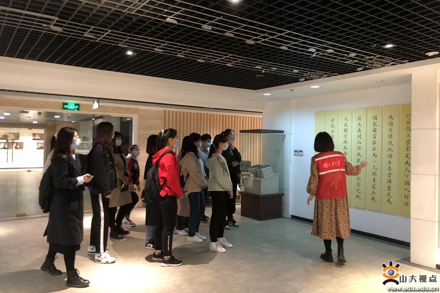 ［管理］学生党支部开展“学四史”系列活动