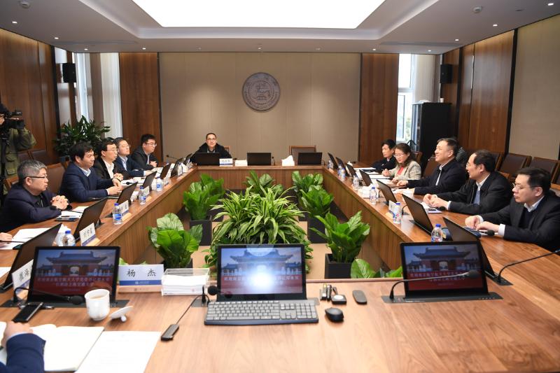 校领导会见南京航空航天大学党委书记郑永安一行