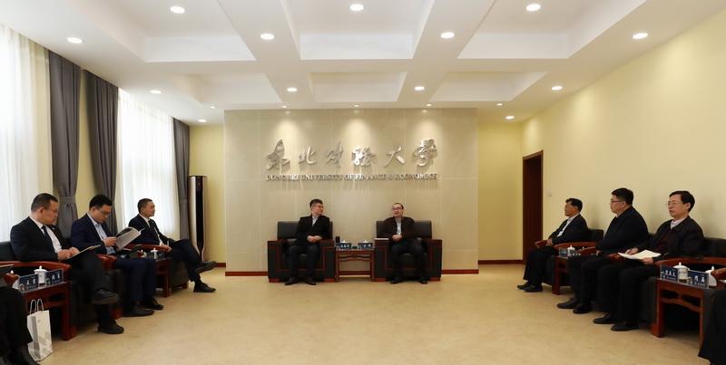 山东京博控股集团有限公司董事局主席马韵升先生一行到访我校会谈校企合作事宜