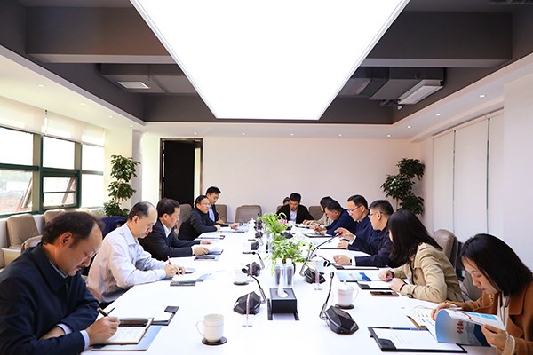 刘起军一行调研岳麓山大学科技城