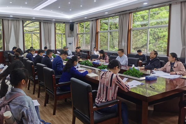 我校召开2021届教育类研究生和公费师范生教育教学能力考核工作会议