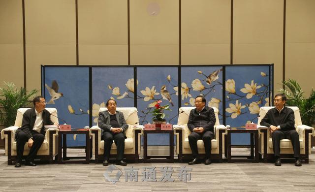 校领导带队赴南通考察