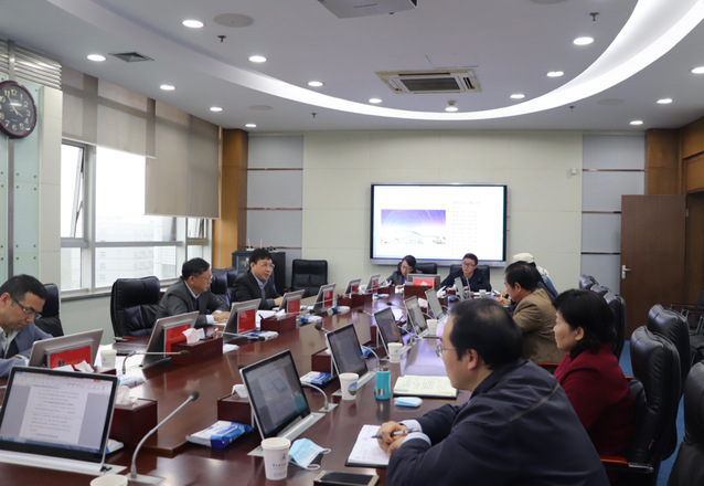 学校召开2021年美育课程、劳动教育课程建设推进会