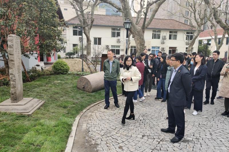 [党史学习教育]安泰经济与管理学院举办“学党史、祭英烈、守初心”主题党日活动