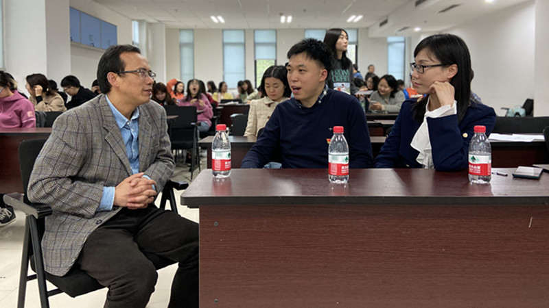 生物工程学院举行“我眼中的脱贫攻坚精神”优秀党员事迹报告会