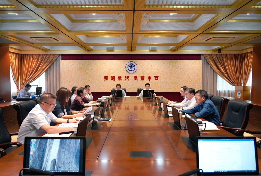 校党委专题学习《中国共产党组织处理规定（试行）》
