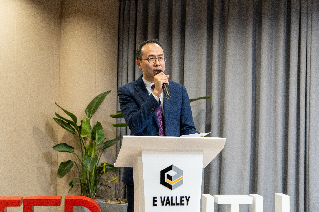 “难忘故园情，相聚E家人”交大建校125周年电院专场活动举行