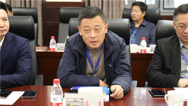 重庆大学校友总会土木工程学院分会成立大会暨首届校友工作年会举行