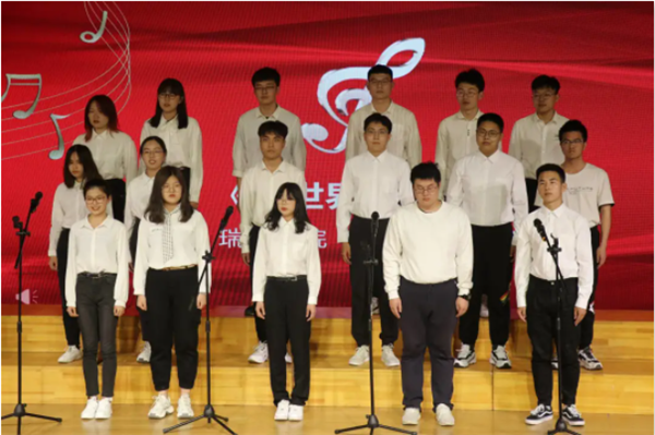 医学部举办“情满海棠，医心向党”主题红色歌诵会