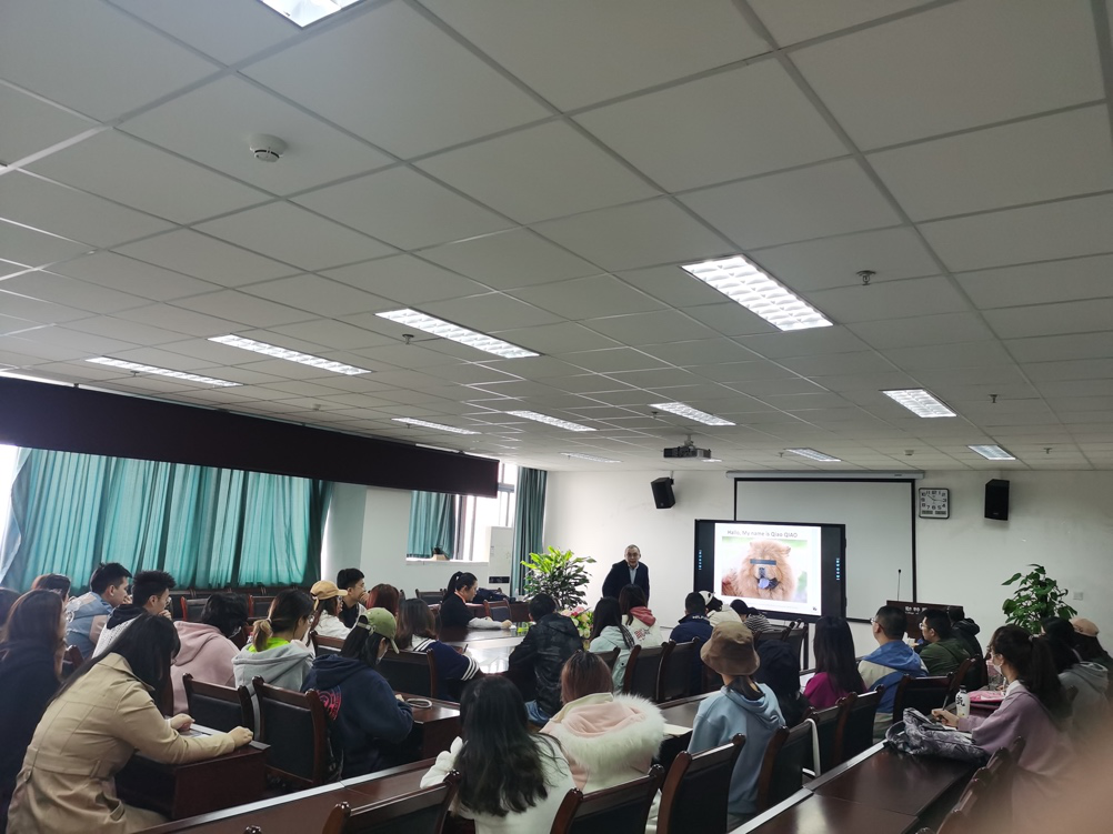 兽医校友带动医学子了解猫病临床新方向