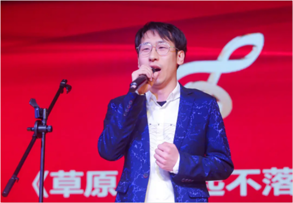 医学部举办“情满海棠，医心向党”主题红色歌诵会