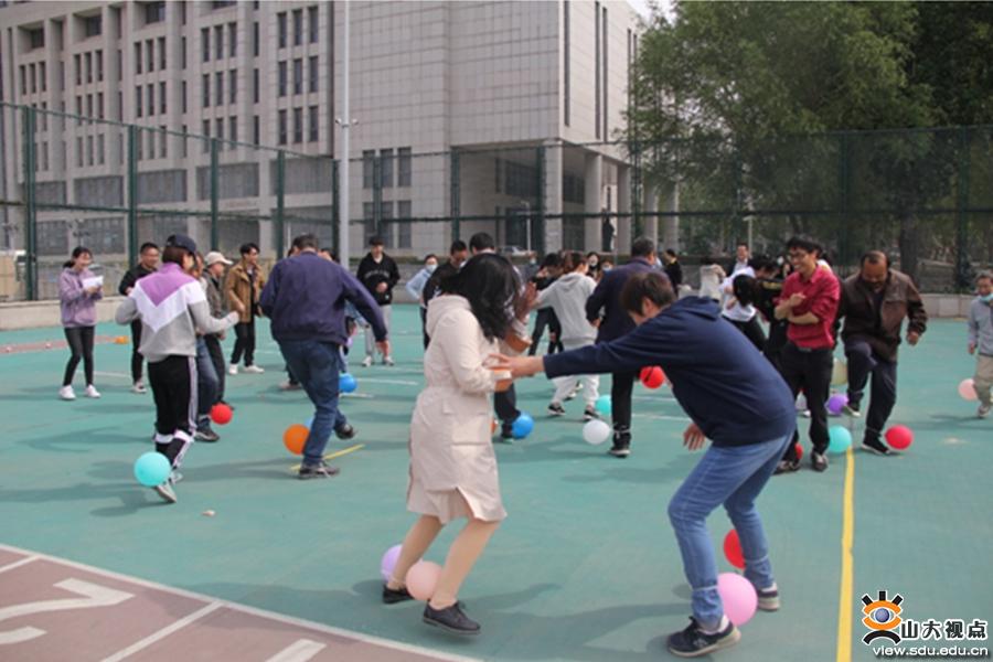 ［校园文化］儒学院举办教职工趣味运动会