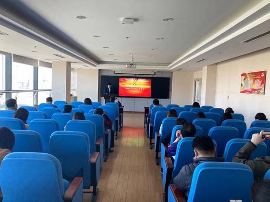 外国语学院召开全面从严治党工作会议