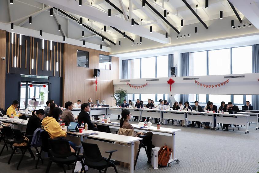 “国际经济合作动向与抉择”研讨会暨“国际经济合作研究院”更名仪式顺利举办