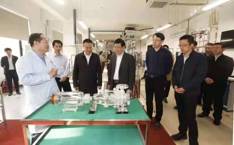 发改委蔡长华一行来我校调研