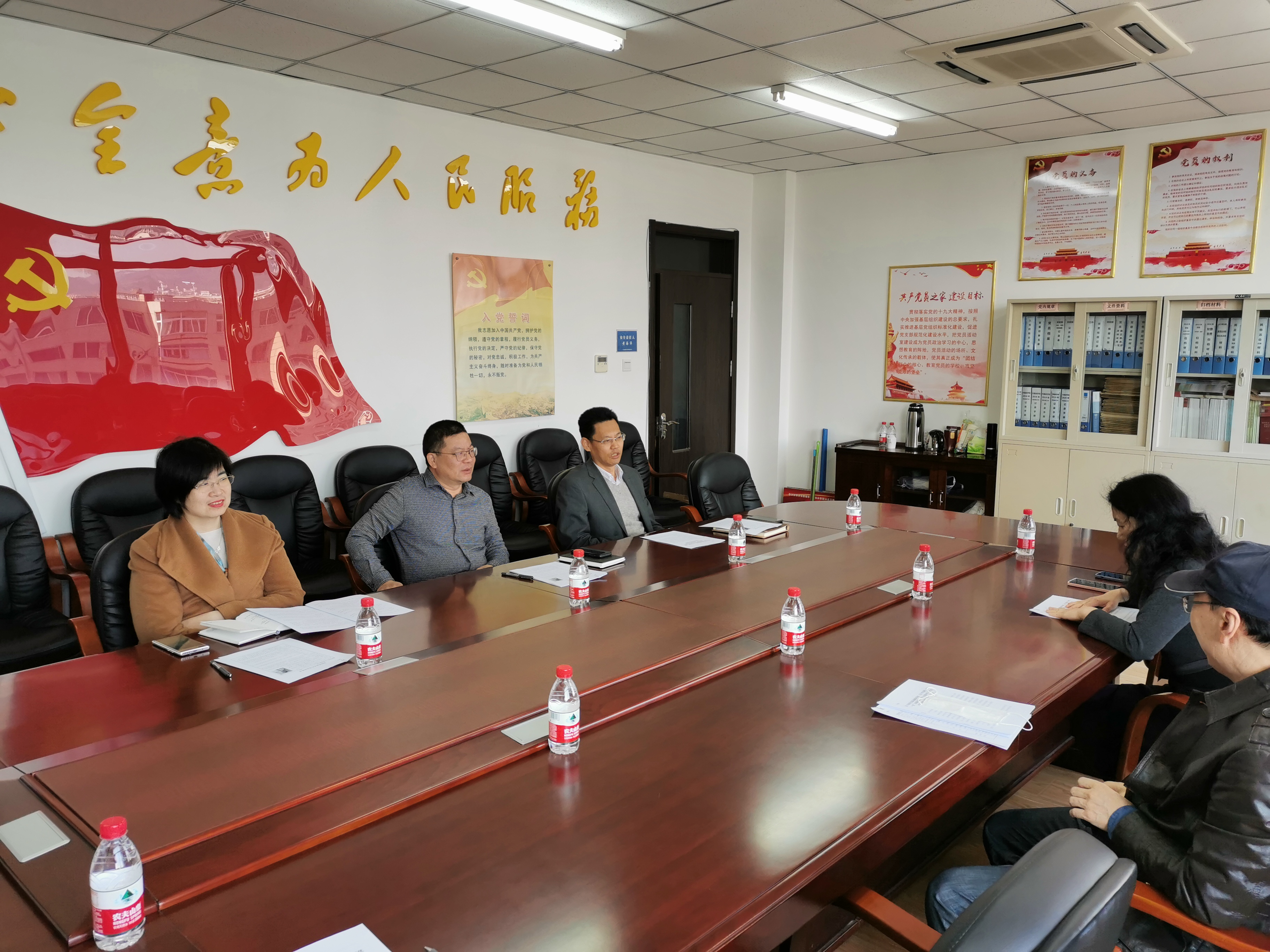 外国语学院先后召开2021年4月两次党委会