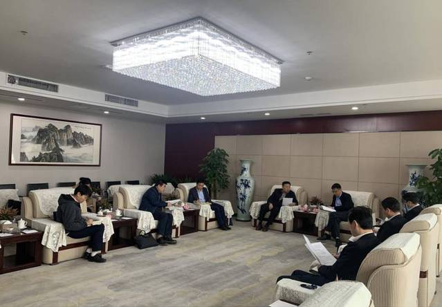 校党委常委、副校长闫平带队赴宏泰集团谋校企合作、促产教融合