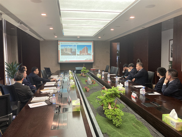 杨灿明校长一行走访校友企业中天控股集团