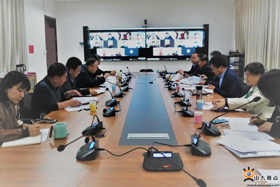 ［前沿］召开“物理学专业前沿交叉创新实验班”培养方案专家论证会