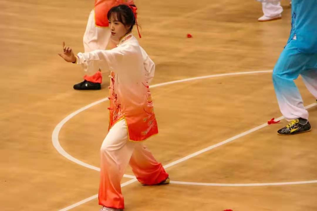 【图片新闻】《动起来》：以五动齐发配合五育并举