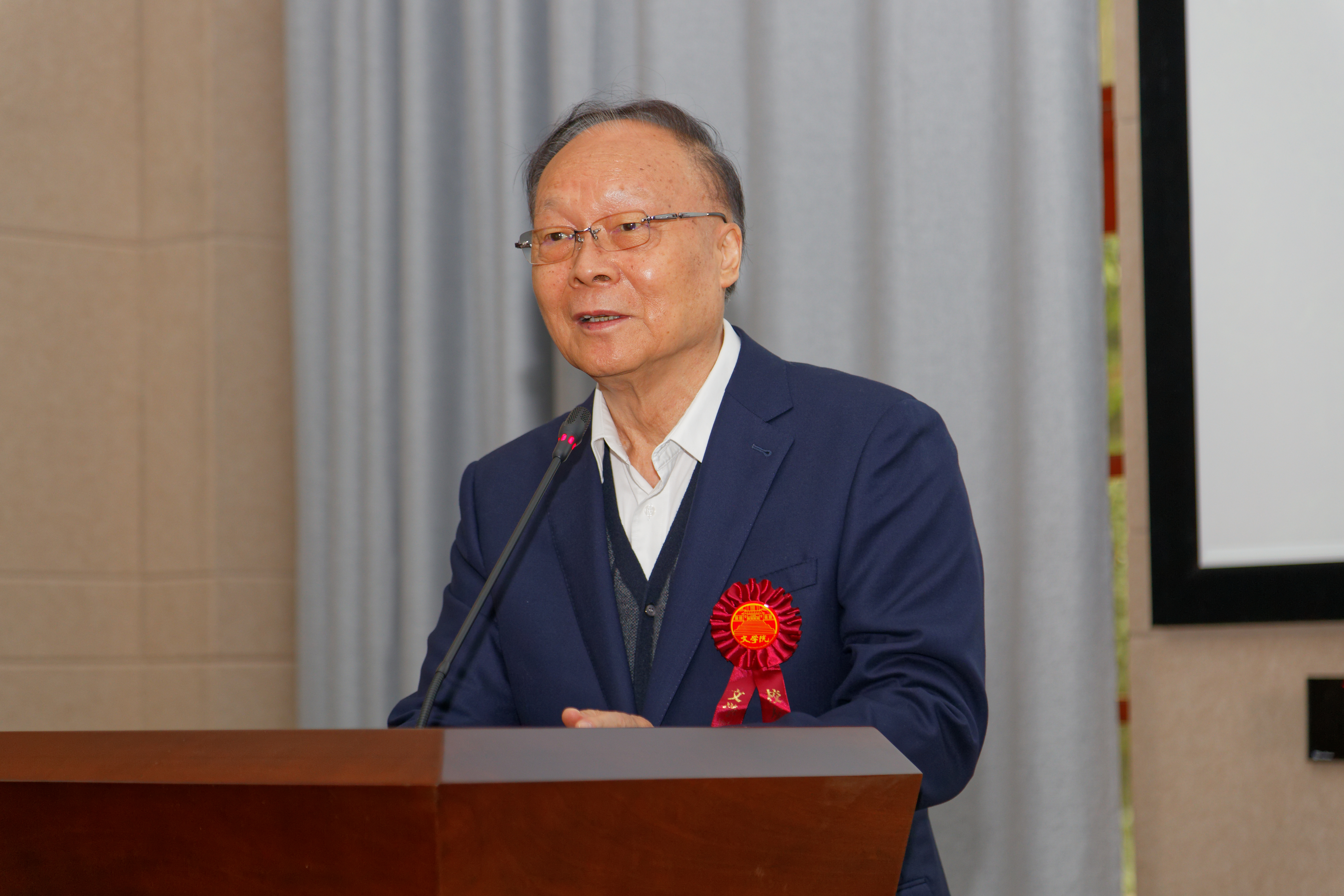 我校文学院举办首届“校友节”活动